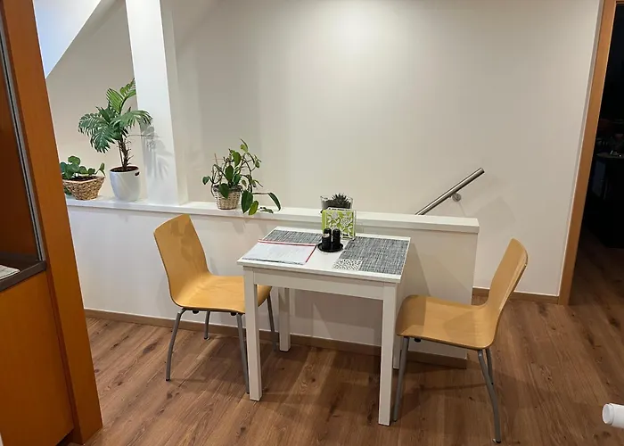 Appartamento Klidné U Prahy Sluhy